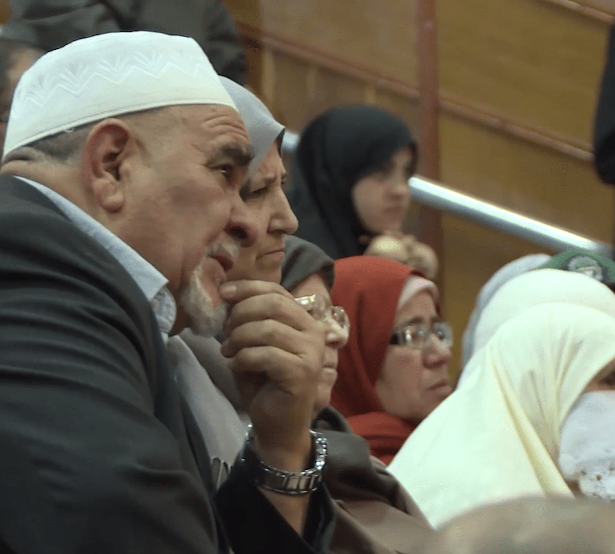 بلاغ | قرعة استثنائية خاصة بكبار السن (70 سنة فما فوق) ممن سجلوا لأكثر من 10 مرات